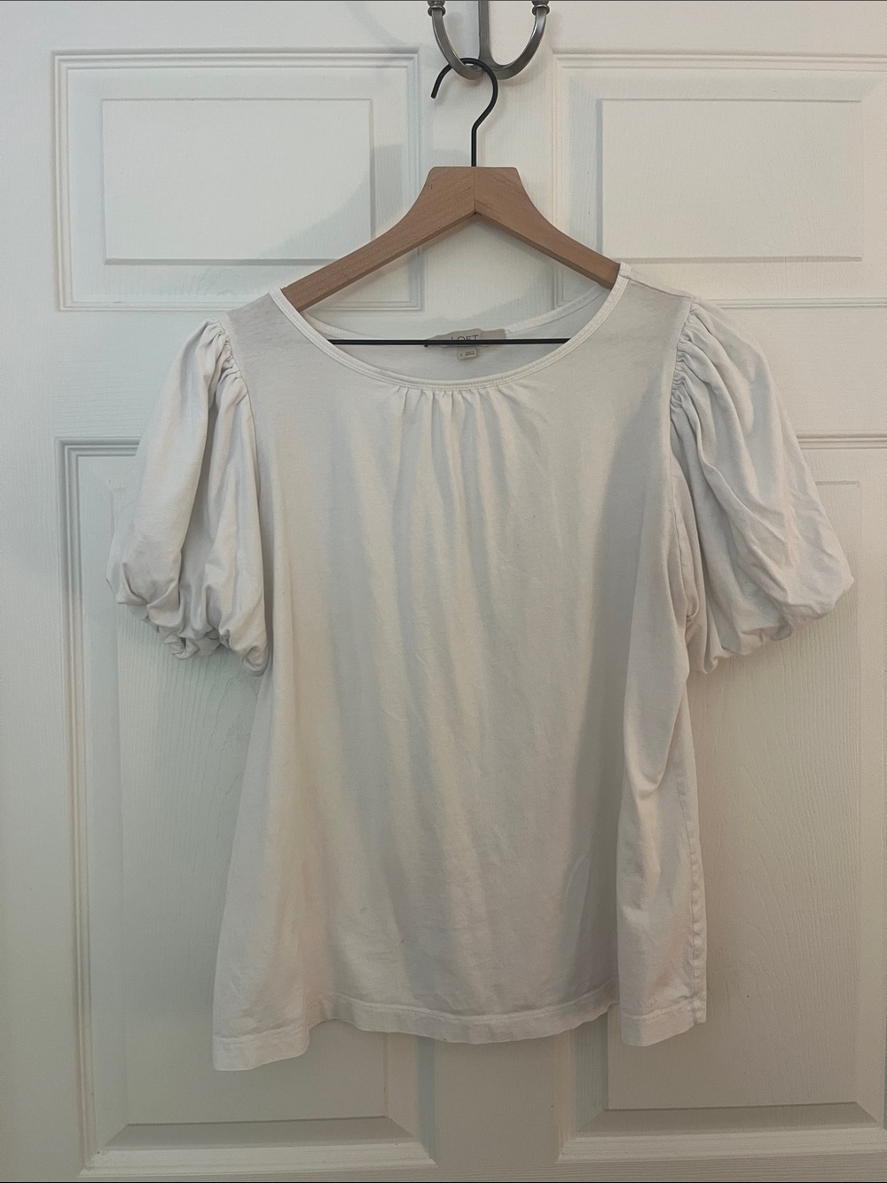 LOFT White Puff Sleeve Short Sleeve Tee